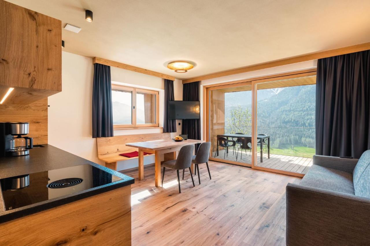 Apartments Hermann'S San Candido Eksteriør bilde
